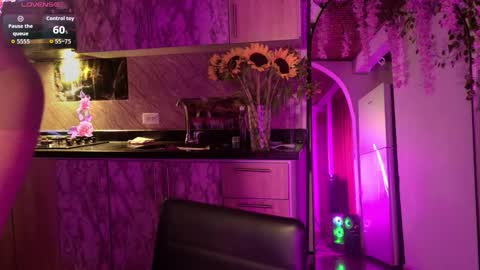 Yuri Stars online show from March 9, 2026, 5:33 am