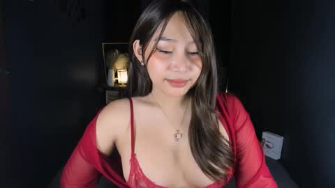 Snapshot of yuriefoster chatting on October 13, 2025, 1:27 am Yurie online show from October 13, 2025, 1:27 am
