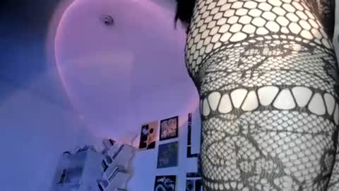 Snapshot of yury_sun chatting on July 7, 2026, 3:20 am paola online show from July 7, 2026, 3:20 am