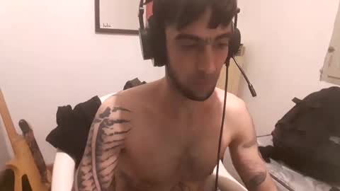 Yuumi online show from September 13, 2025, 7:08 am