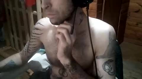 Yuumi online show from November 3, 2025, 6:25 am