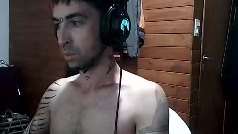 Yuumi online show from January 14, 2026, 4:29 am