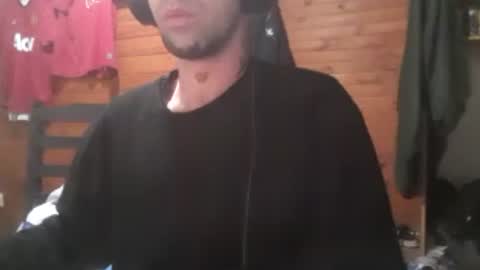Yuumi online show from July 21, 2026, 7:54 am