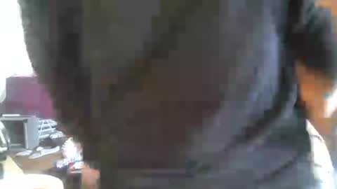Yuumi online show from July 22, 2026, 7:27 pm