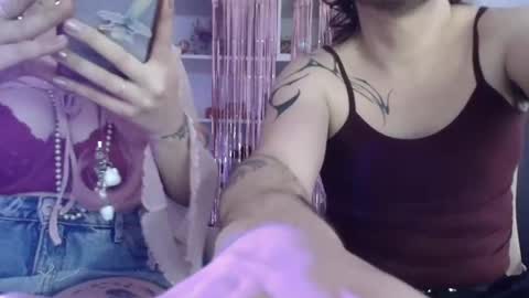 YuzuMiyu online show from November 26, 2025, 4:24 am