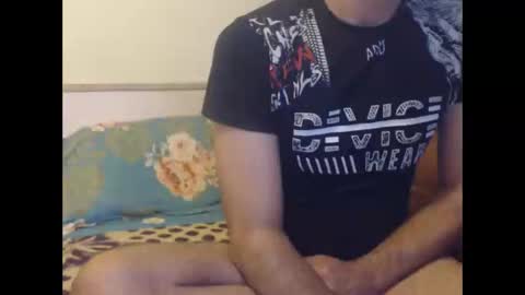 yvesstorm5 online show from February 19, 2025, 8:52 pm