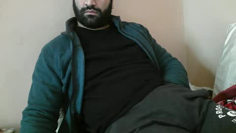 Bi BearXXX online show from December 17, 2024, 5:07 am