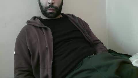 Bi BearXXX online show from February 4, 2025, 5:53 am