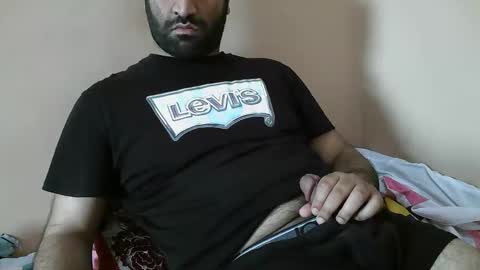 Bi BearXXX online show from April 18, 2026, 5:44 am