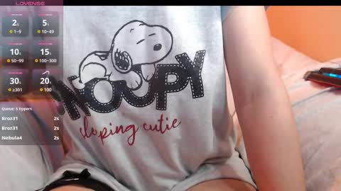 yzza_suave online show from March 9, 2025, 9:25 pm