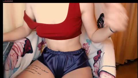 yzza_suave online show from July 4, 2026, 7:09 pm