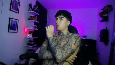 zac_muller1 online show from February 19, 2026, 9:16 am