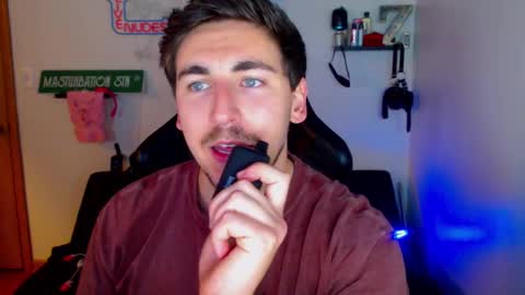 Zach Rhyder online show from February 7, 2025, 3:23 am