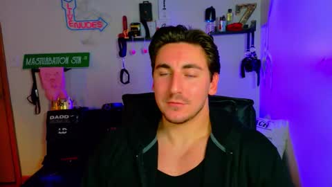 Zach Rhyder online show from December 4, 2025, 3:16 am