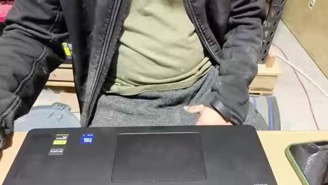 zachf420 online show from November 3, 2025, 12:39 pm