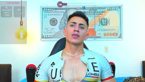 Snapshot of zachpri20 chatting on January 13, 2025, 12:02 pm zachpri20 online show from January 13, 2025, 12:02 pm