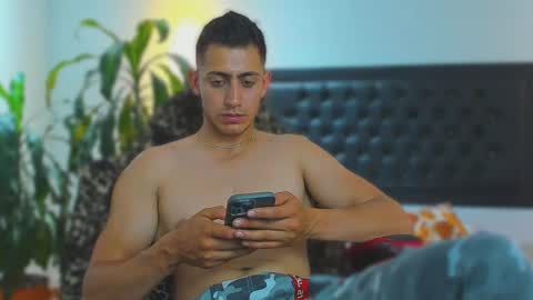 Snapshot of zachpri20 chatting on September 24, 2025, 9:29 pm zachpri20 online show from September 24, 2025, 9:29 pm