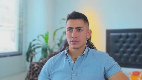 Snapshot of zachpri20 chatting on September 28, 2025, 4:01 pm zachpri20 online show from September 28, 2025, 4:01 pm