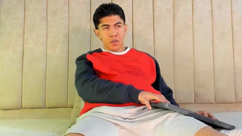 Snapshot of zack_conor chatting on December 26, 2024, 12:05 pm zack conor online show from December 26, 2024, 12:05 pm