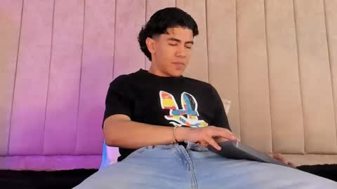 Snapshot of zack_conor chatting on February 11, 2025, 12:16 pm zack conor online show from February 11, 2025, 12:16 pm