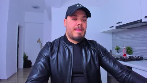 Zack online show from February 9, 2025, 2:17 am