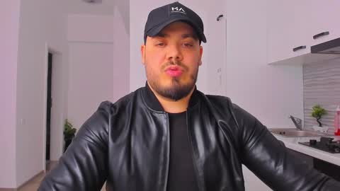 Zack online show from February 11, 2025, 10:39 pm