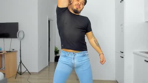 Zack online show from March 3, 2025, 1:21 am