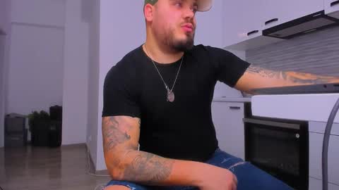 Zack online show from February 8, 2026, 11:52 pm