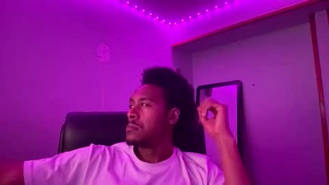 Snapshot of zackharden45 chatting on April 16, 2026, 6:25 am zackharden45 online show from April 16, 2026, 6:25 am