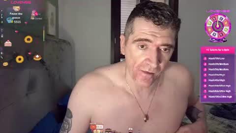 Snapshot of zackhot31 chatting on June 20, 2026, 12:52 pm Ivan online show from June 20, 2026, 12:52 pm