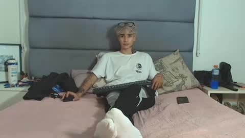 zack online show from March 3, 2025, 9:37 pm