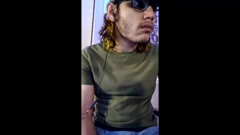 Snapshot of zacthefeetguy chatting on January 6, 2026, 7:01 am ZactheFeetGuy online show from January 6, 2026, 7:01 am