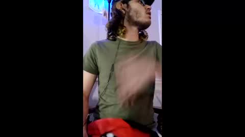 Snapshot of zacthefeetguy chatting on January 7, 2026, 10:18 am ZactheFeetGuy online show from January 7, 2026, 10:18 am