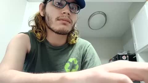 Snapshot of zacthefeetguy chatting on January 13, 2026, 4:12 pm ZactheFeetGuy online show from January 13, 2026, 4:12 pm