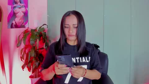 Zafiro Brown online show from September 24, 2025, 11:57 am