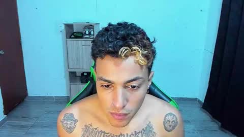 BiG Zafiro online show from March 29, 2026, 11:32 am