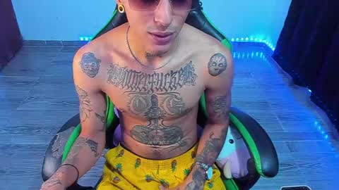 Snapshot of zafirocum chatting on May 16, 2026, 12:15 pm BiG Zafiro online show from May 16, 2026, 12:15 pm