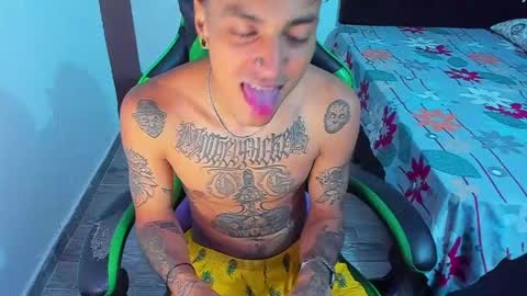 Snapshot of zafirocum chatting on June 6, 2026, 11:59 am BiG Zafiro online show from June 6, 2026, 11:59 am