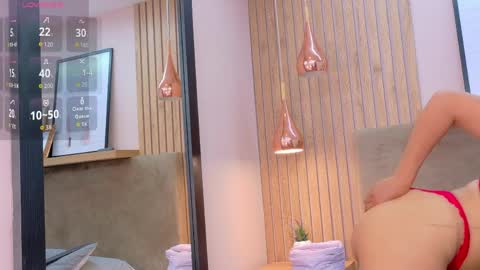 ZAHARA  online show from March 31, 2026, 8:20 pm