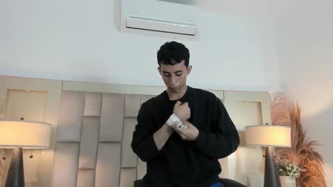 zahir_ashar online show from March 12, 2026, 12:28 am