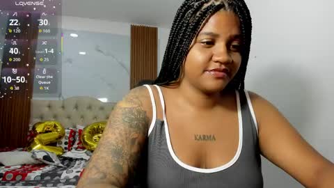 zahra_rose online show from April 15, 2026, 11:39 am