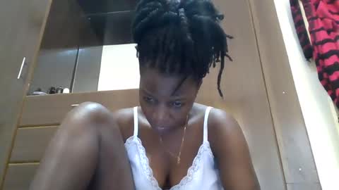 Snapshot of zainxxxx chatting on July 21, 2026, 9:22 am zainxxxx online show from July 21, 2026, 9:22 am