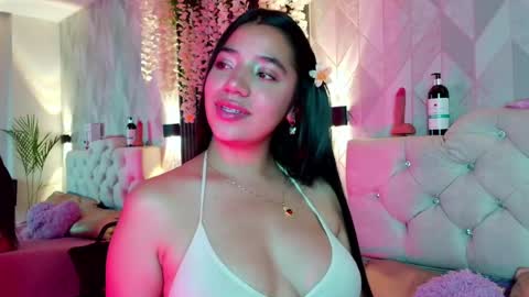 Zaira Bonny online show from May 28, 2026, 10:29 pm