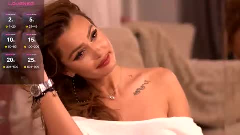 Zaira online show from January 17, 2026, 5:23 am