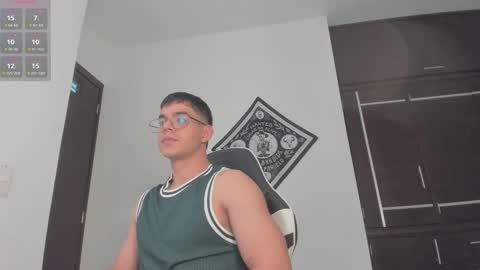 Snapshot of zamir_scott chatting on October 11, 2025, 8:40 pm zamir online show from October 11, 2025, 8:40 pm