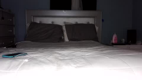 Snapshot of zamoraedii1994 chatting on December 3, 2024, 2:25 am Edii online show from December 3, 2024, 2:25 am