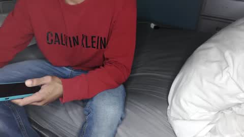 Snapshot of zamoraedii1994 chatting on December 5, 2024, 5:15 am Edii online show from December 5, 2024, 5:15 am