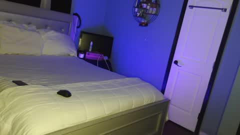 Snapshot of zamoraedii1994 chatting on December 18, 2024, 4:20 am Edii online show from December 18, 2024, 4:20 am