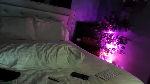 Snapshot of zamoraedii1994 chatting on January 19, 2025, 4:44 am Edii online show from January 19, 2025, 4:44 am