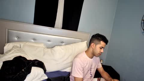 Snapshot of zamoraedii1994 chatting on March 11, 2025, 1:37 am Edii online show from March 11, 2025, 1:37 am